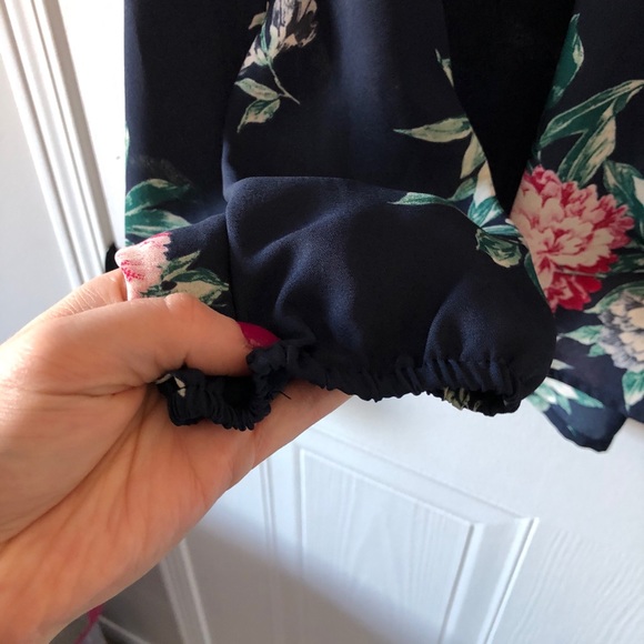 Peplum Floral Blouse - Picture 4 of 5